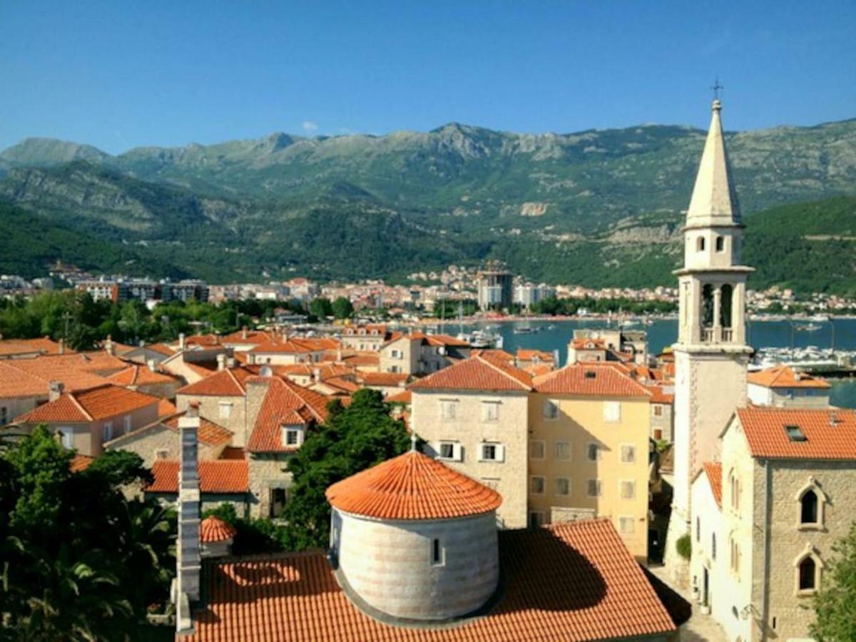 Lordor Apartment Budva Ngoại thất bức ảnh
